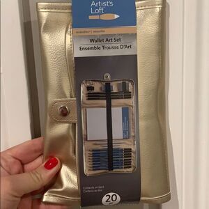 Artist’s Loft wallet set